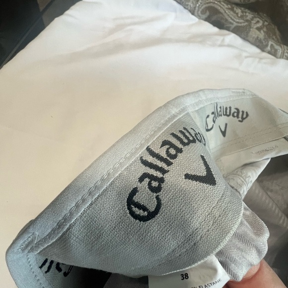 Callaway Light Gray Men's Shorts - Picture 3 of 3